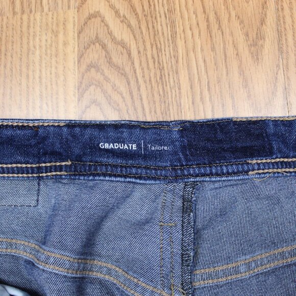 36W x 32L- AG ADRIANO GOLDSCHMIED THE GRADUATE TAILORED LEG JEANS - Picture 5 of 6